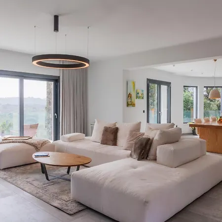 Villa Zervos