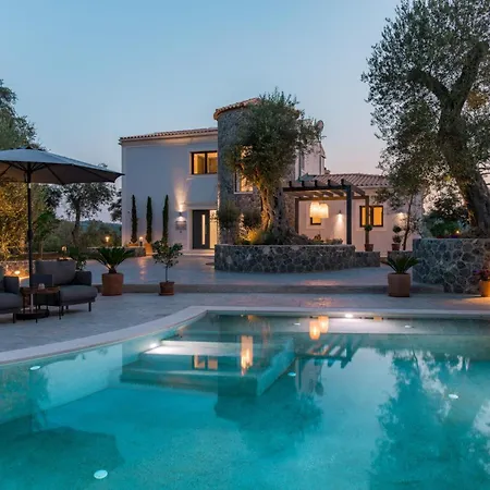 Zervos Villa